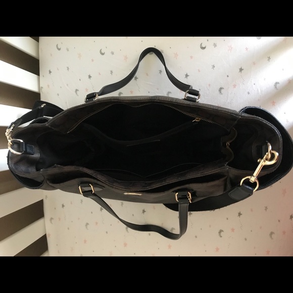 Oversized Coach tote/diaper bag - Picture 4 of 4